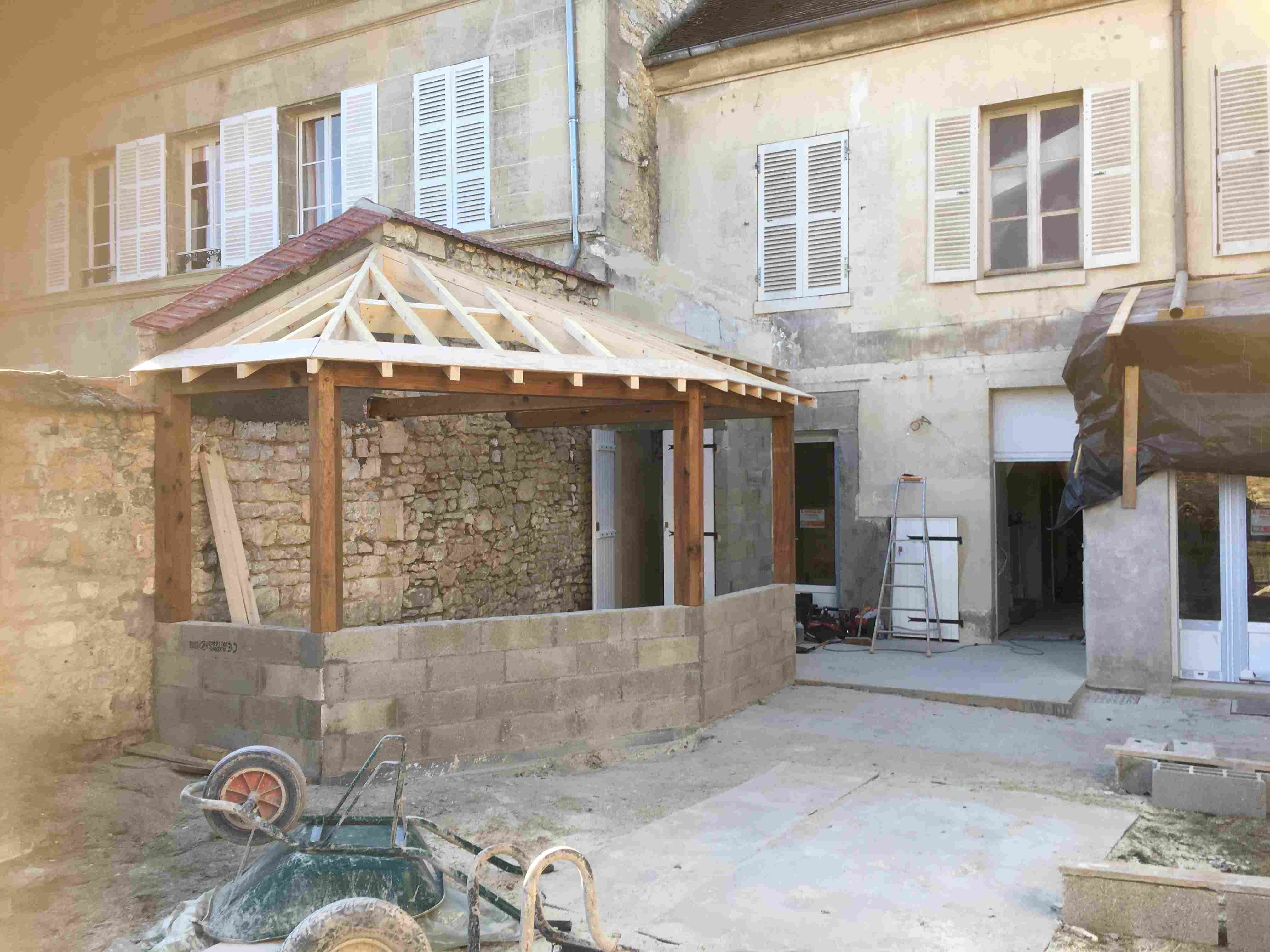 Compiègne construction