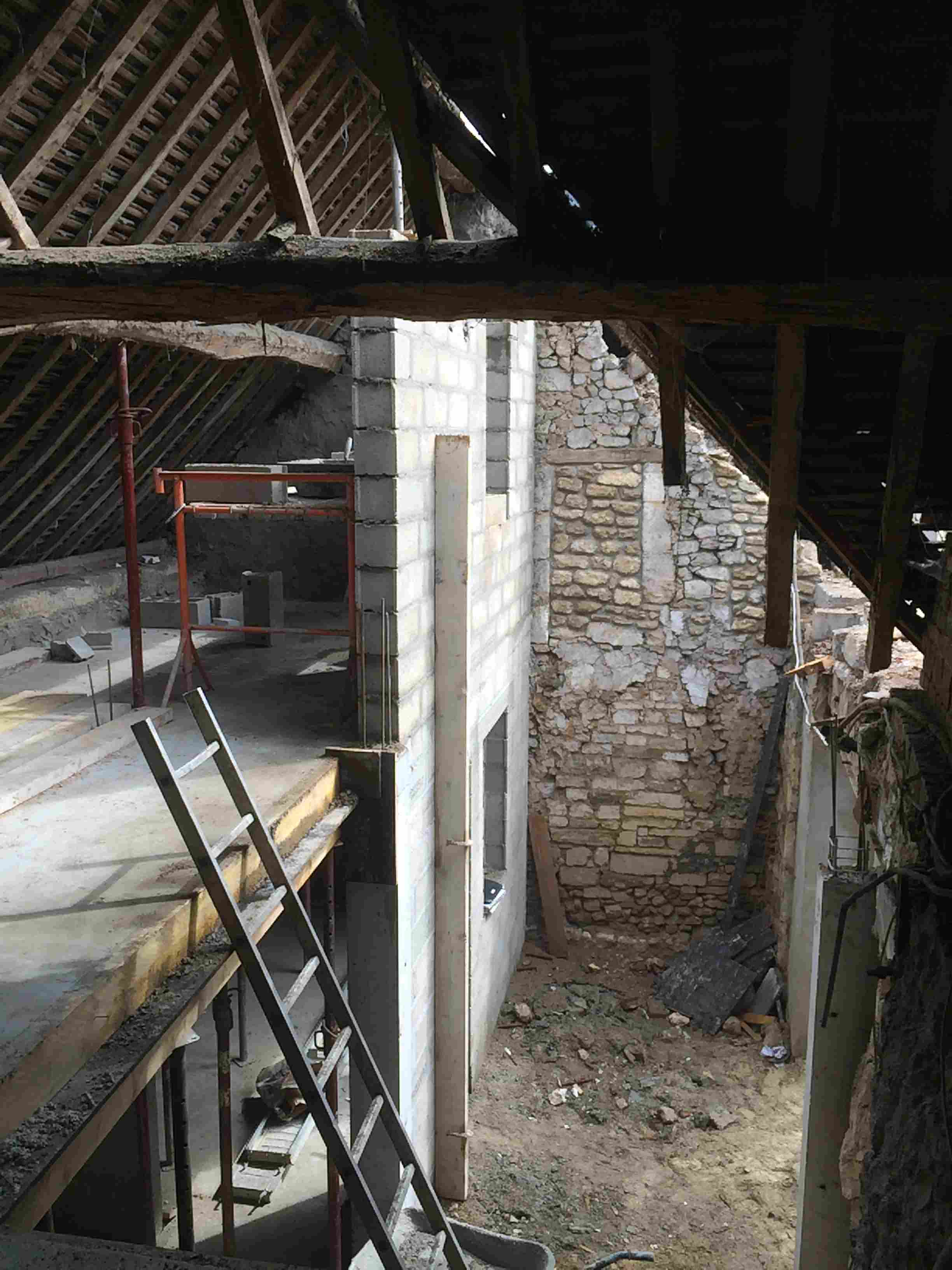 Laigneville création mur parpaing