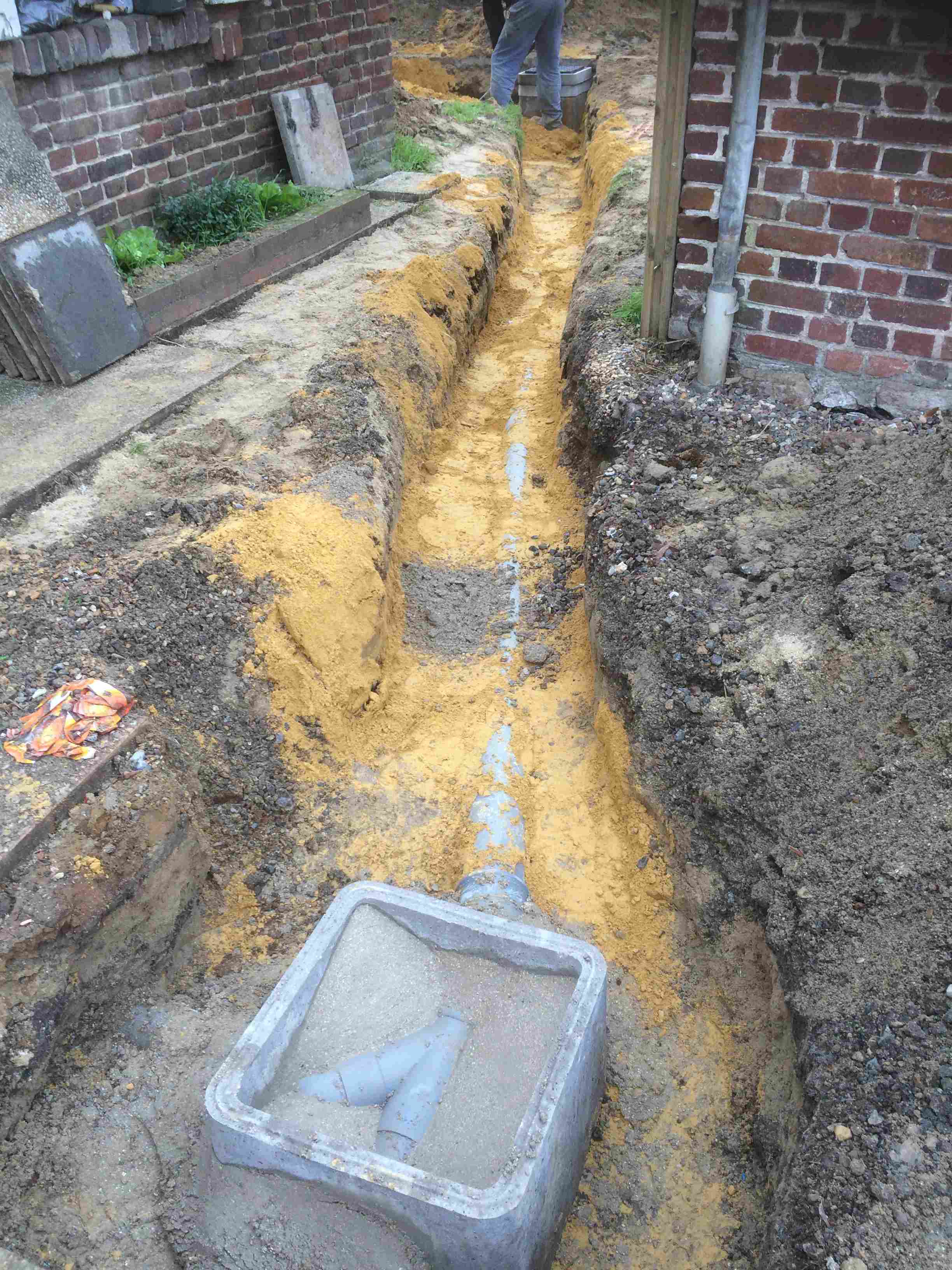Tout à l'égout modification canalisations extérieur